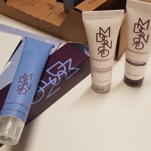 Madison Reed Perugia black permanent haircolor